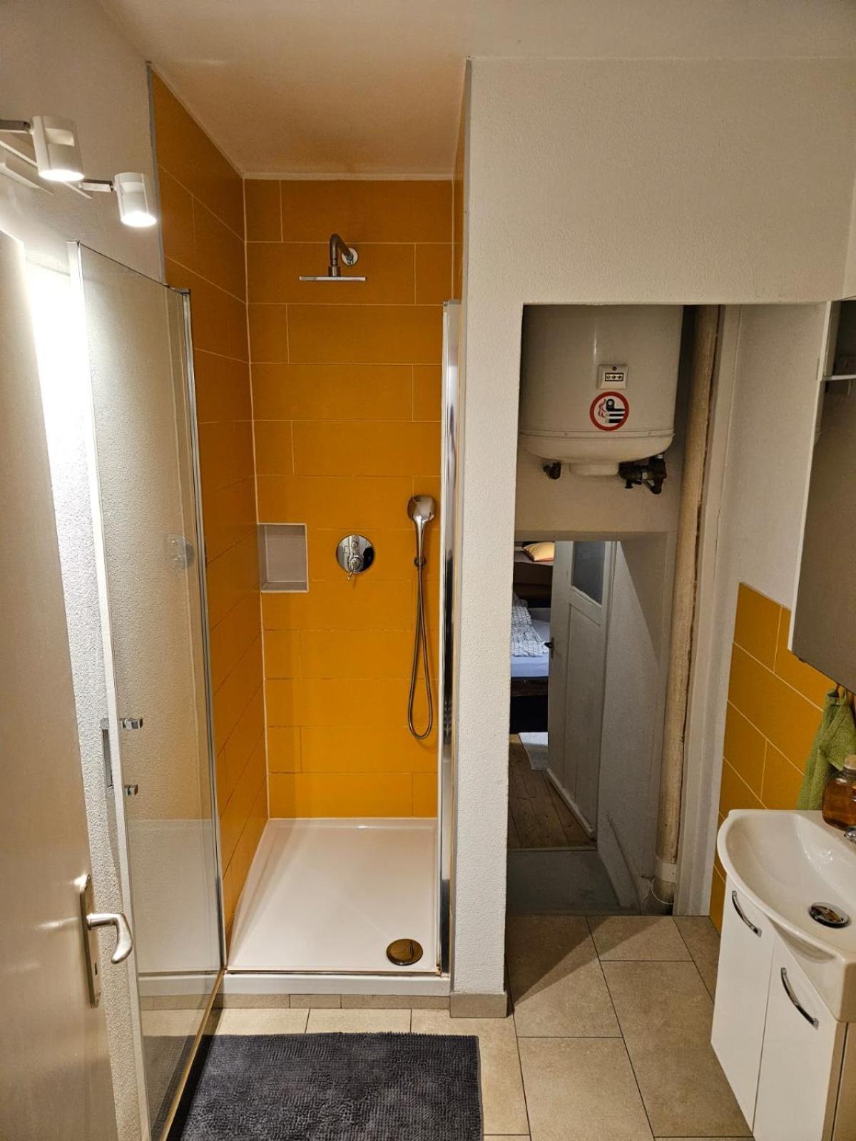 Ferienwohnung Airolo With Private Parking Exterior foto